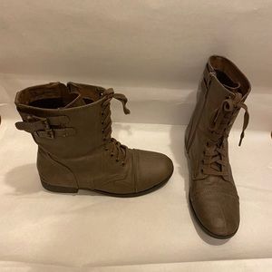 Rampage combat boots